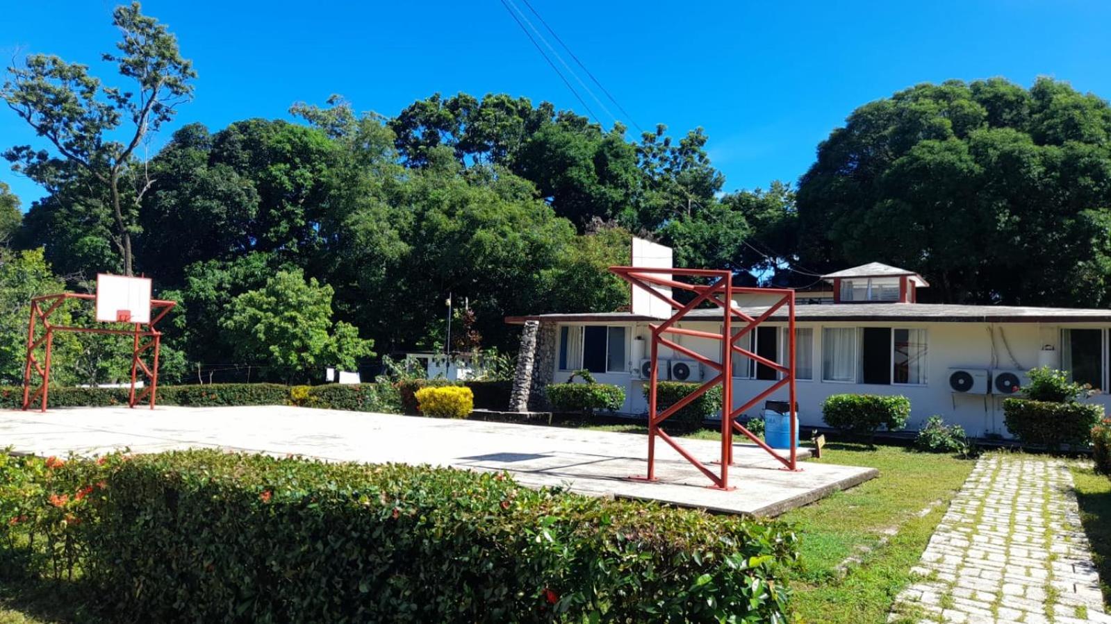 Hotel Los Leones Palenque Exteriör bild